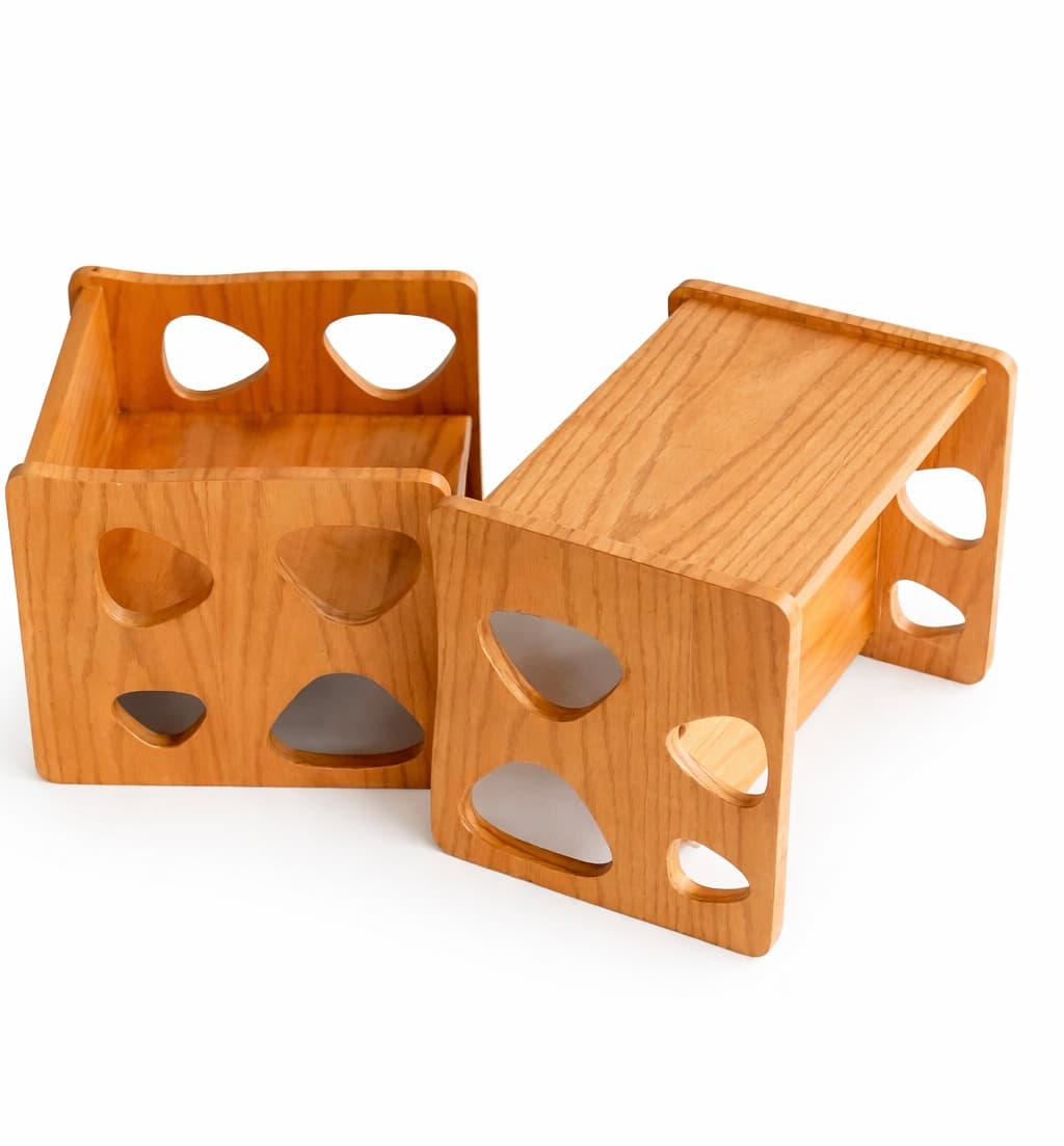 The Pebble Kids Table Set