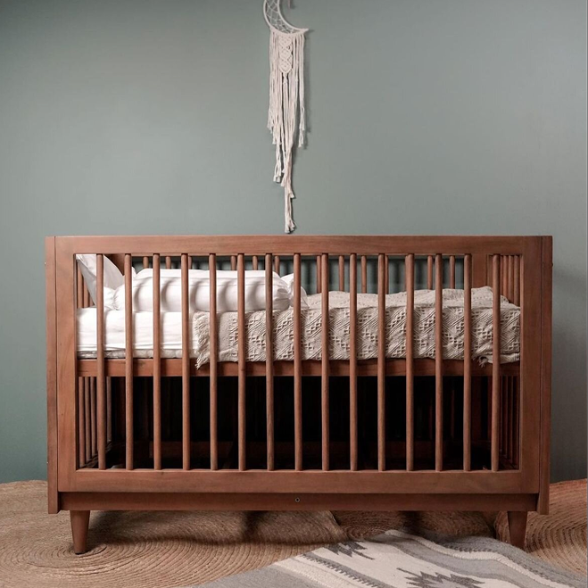 Baby crib for little ones